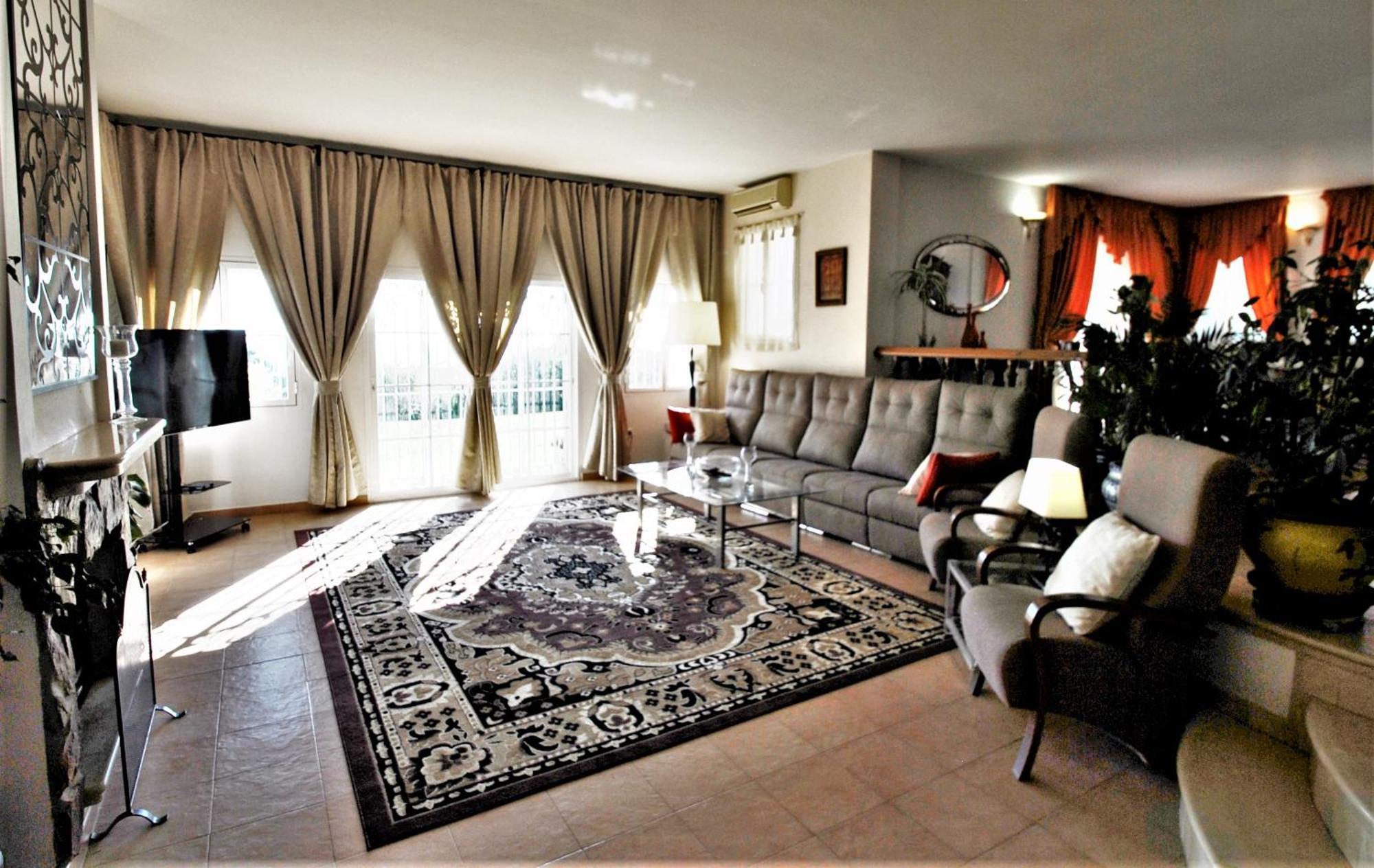 Holiday Villa In 10 Min From Fuengirola Beach With Sea Views Pool Bbq Parking Wifi Aircon Big Garden Mijas Bagian luar foto