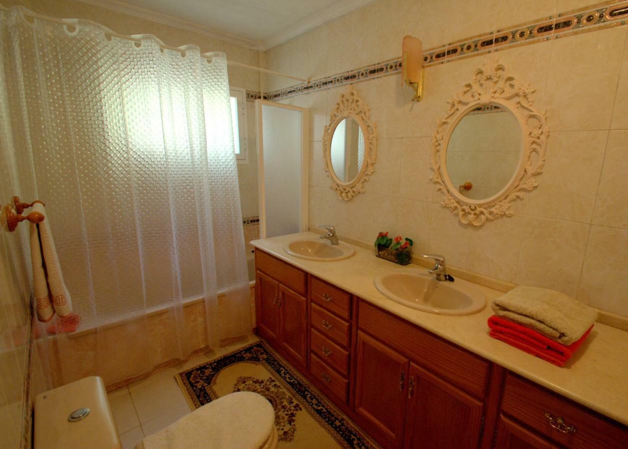 Holiday Villa In 10 Min From Fuengirola Beach With Sea Views Pool Bbq Parking Wifi Aircon Big Garden Mijas Bagian luar foto